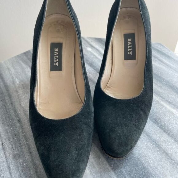 BALLY Black Suede Round Toe Pump Size 7 - Picture 9 of 12